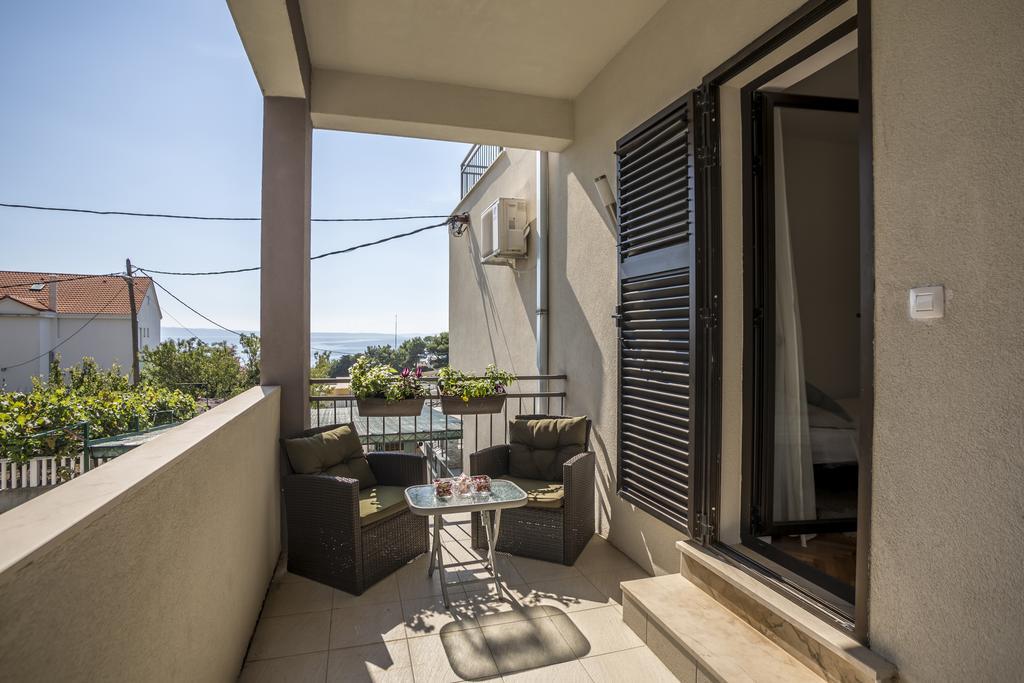 Holiday Home Petra Podstrana Exterior photo